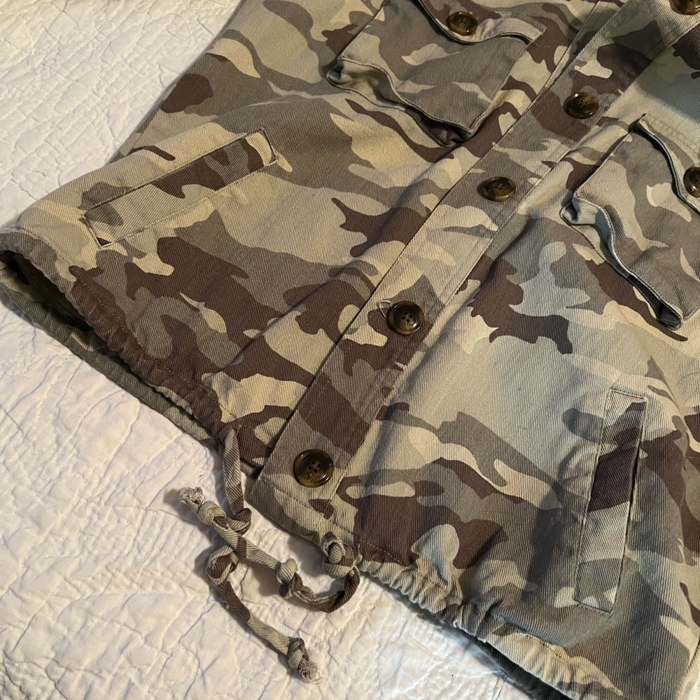 Camo Jacket - Picture 2 of 4